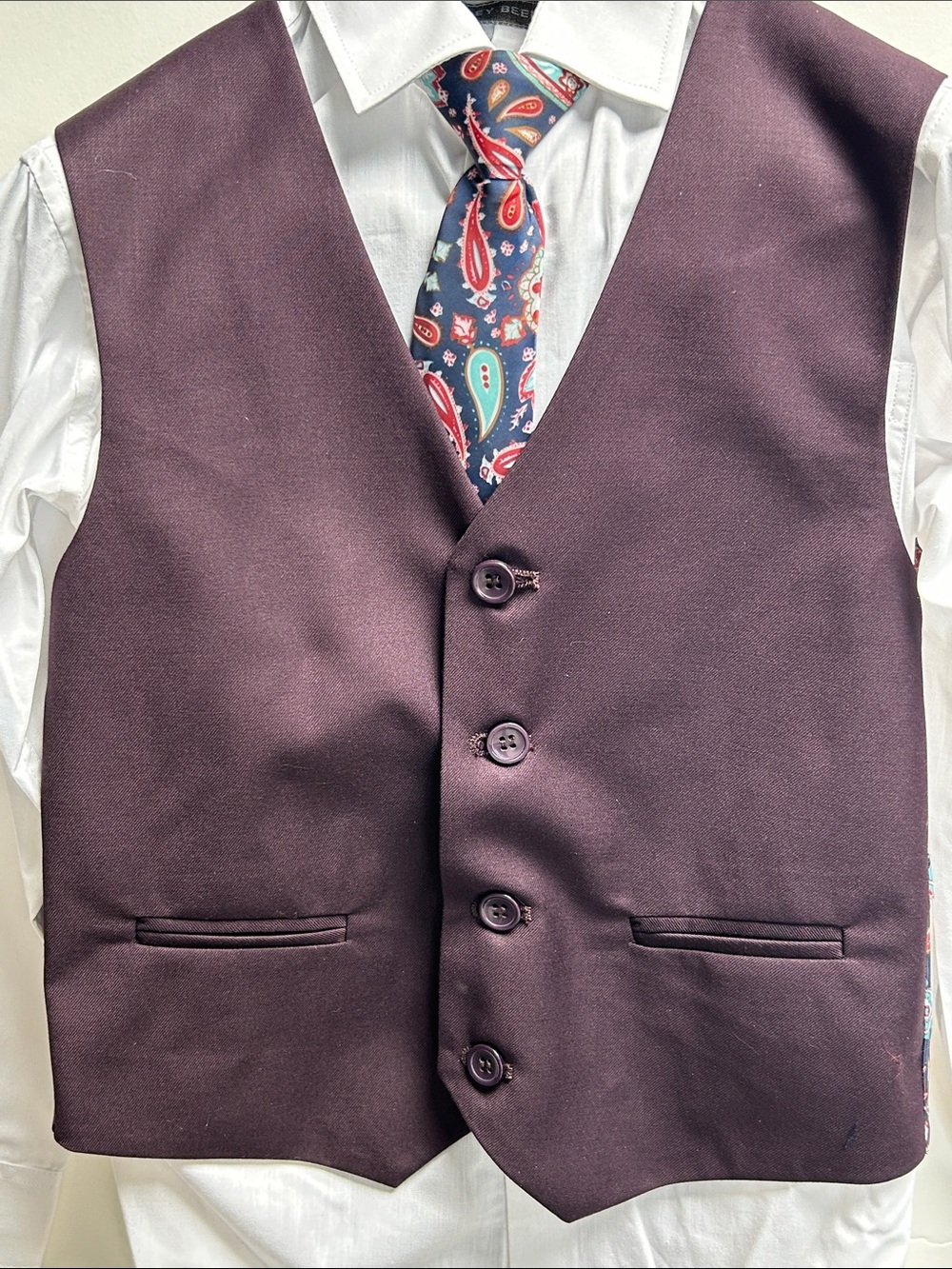 Geoffrey Beene 5 pc Plum Boys' Suit w vest, shirt & tie. NWT - Picture 4 of 6